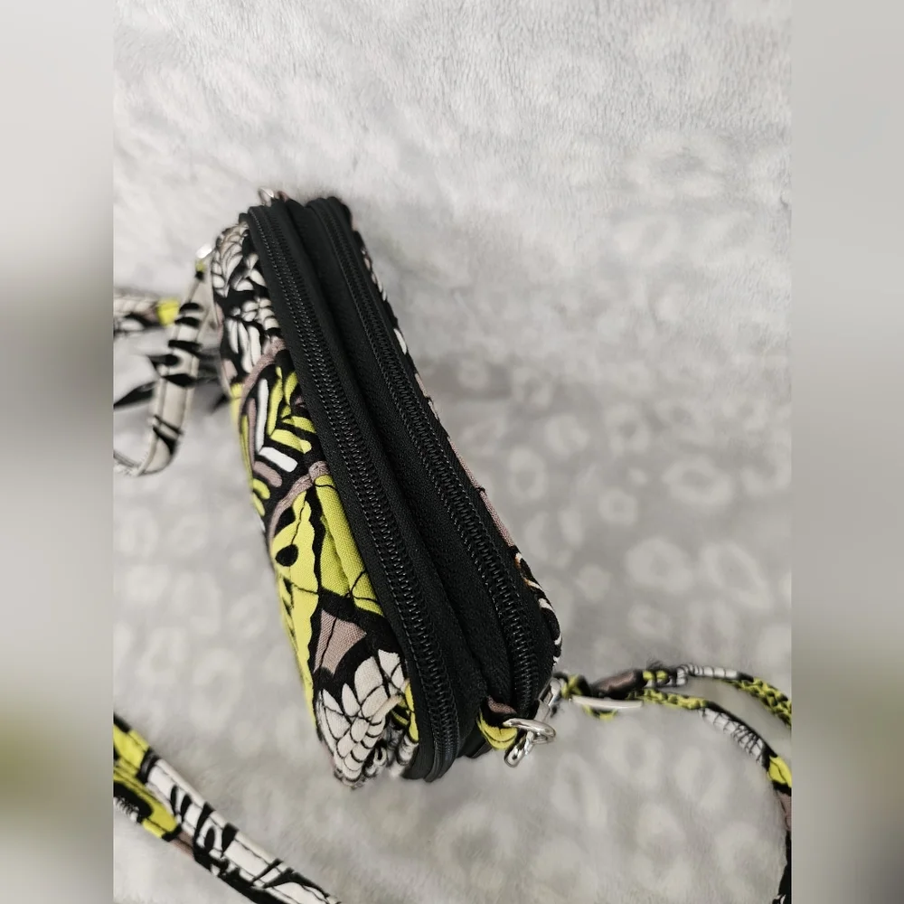 🦋Vera Bradley Crossbody/Wristlet, Convertible - Picture 7 of 11